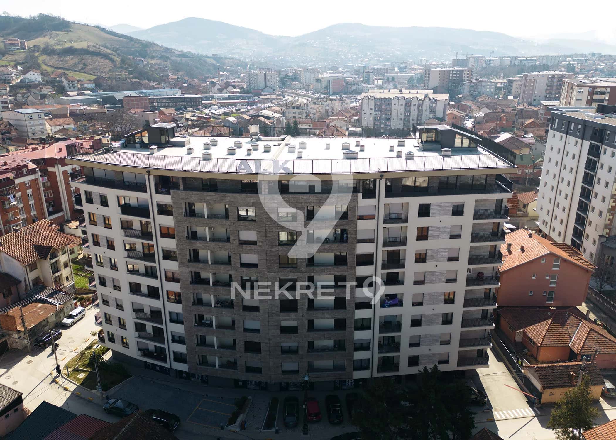 LUX PENTHOUSE 212m2 CENTAR — 1