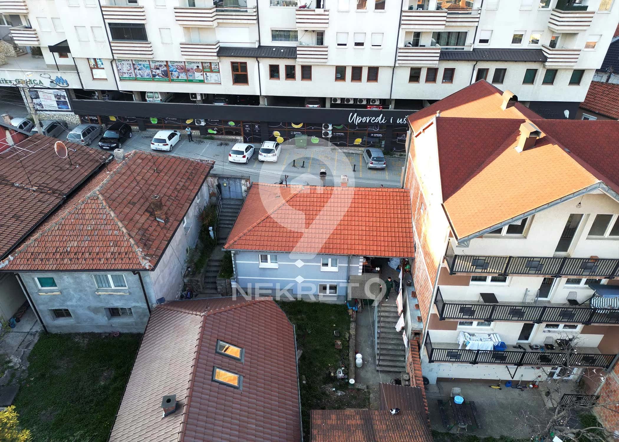 KUĆA VRH ČARŠIJE 100m2 na 1,68ari — 1