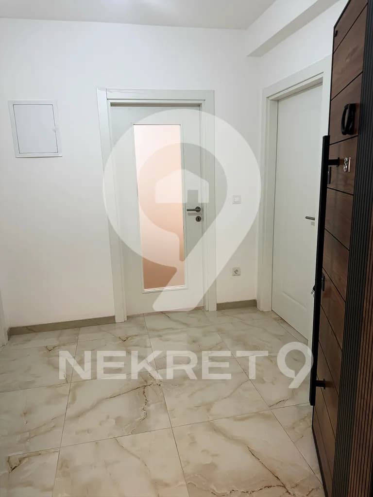 STAN 70,50m2 CENTAR RUBIN — 2