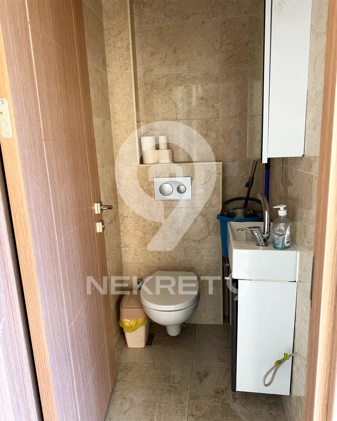 SHOP 46m2 CENTER — 7