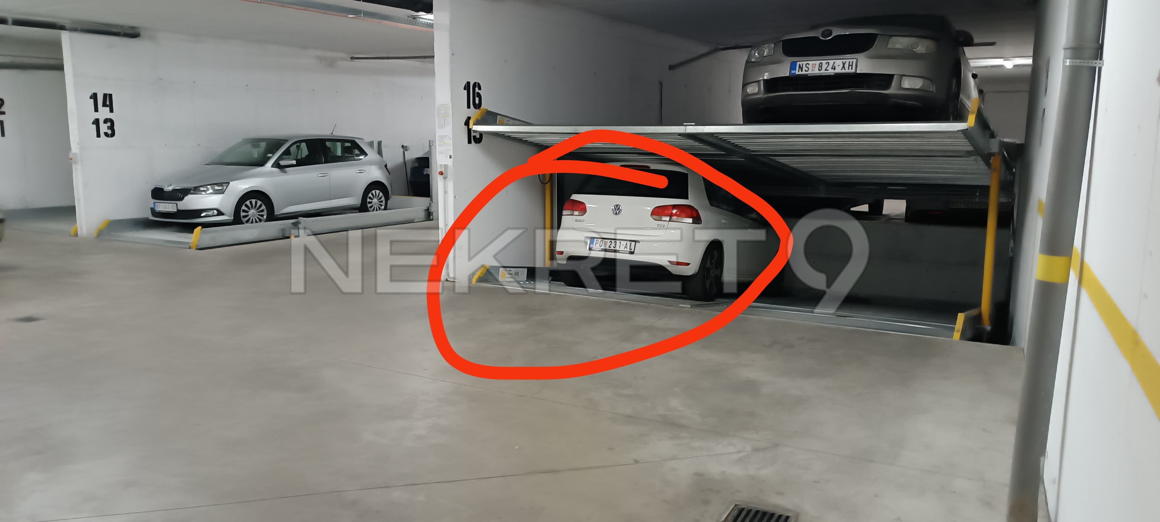 Garažni mesto autokomanda V. Stepe — 1