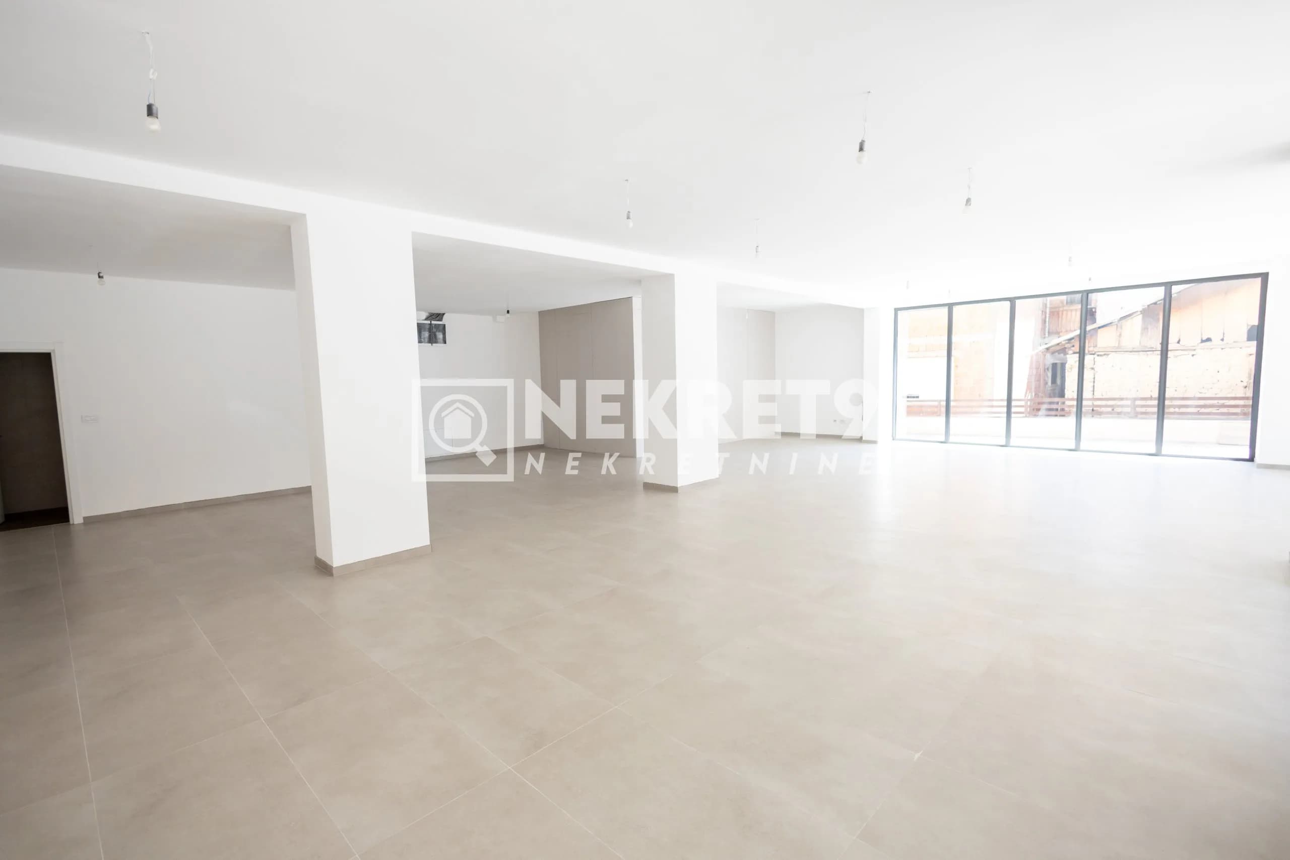 Poslovni prostor 180 + 70 m2 – Rasima Halilovića, Novi Pazar — 4